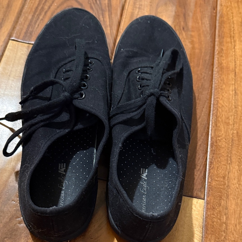 Elegant Black Men's Sneakers